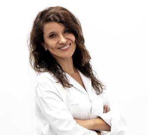 alejandra tapia oculoplastia oftalmologa 1024x618 2